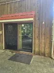 On 25 forested acres of nature!
