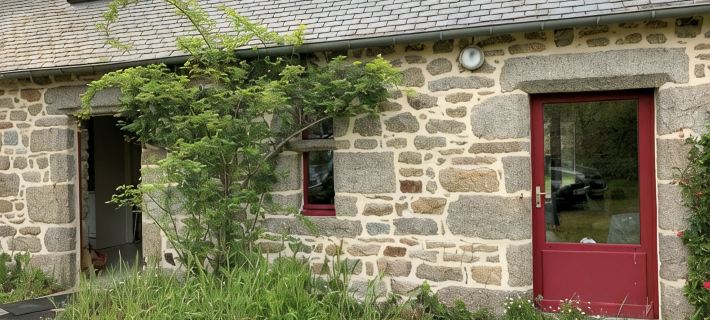 Traditional Breton farmhouse with garden, wood-burning stove and sauna Hoteles en Trégunc