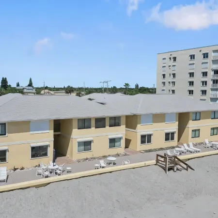 Spectacular direct ocean front condo with amazing views of the Atlantic