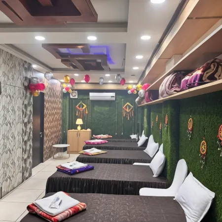 Hotel Bless Inn