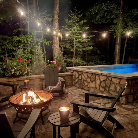 NEW ADIRONDACK LUXURY CABIN WITH YEAR-ROUND HEATED PLUNGE POOL