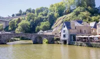 Coup de Coeur-Trés bel Appartement avec Terrasse sur le PORT de ST Goustan-Auray