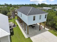 A Little Piece of Heaven-Waterfront-Views-Firepit-Family Friendly - 3-Star