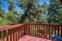 Gorgeous, quiet cabin close to Summerhaven - Hytter