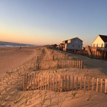 Oceanside Beach Cottage! Steps to the Ocean!  Great Location!  Kitty Hawk, NC
