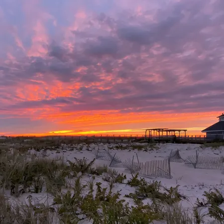 Cozy House less than two miles from Ocean Beaches