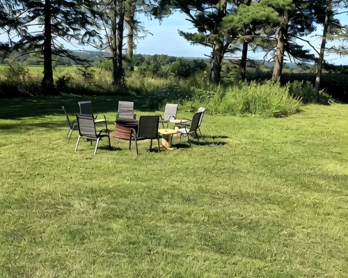 Quiet Recreational Getaway Hotels in Allamakee County