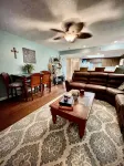 St. Augustine Beach condo, no roads to cross, just direct access to sun & surf. - 3つ星