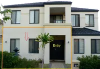 Master retreat at Private Estate Near Perth City - 3성급