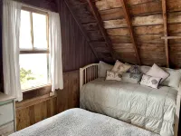 Cottage #11 - Spectacular views of Cape Cod Bay on a private association beach! - WiFi