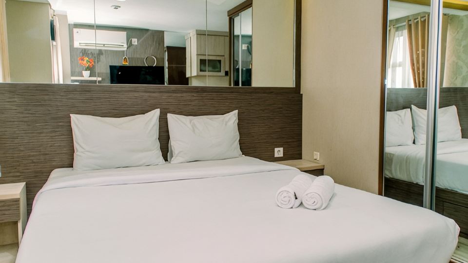 Minimalist and Comfy Studio at Bintaro Icon Apartment by Travelio
