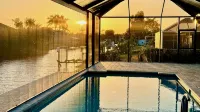 Villa Panache-Wow! New, Gulf Access, Spa, Putting Green, WiFi, Sonos Music -  Casas de vacaciones
