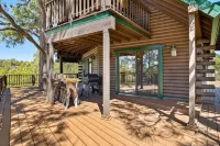 The Treehouse a 4-bedroom log cabin on 3 acres in Heber-Overgaard - 木屋
