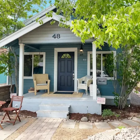 Historic 1917 Cottage by the River, Walkable to All of Downtown Bend!