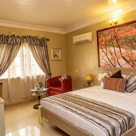 Apartment Royale Hotel and Suite