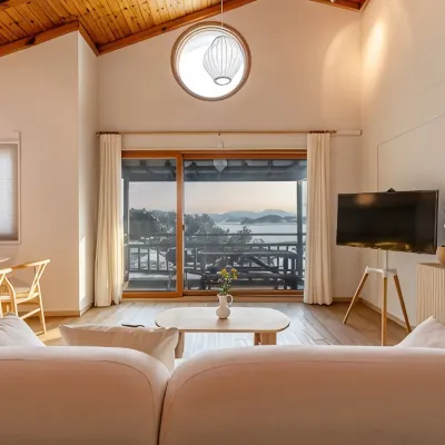 Taean Landscape Pension Hotels near Muryangsa