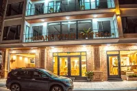 Quang Vinh Hotel