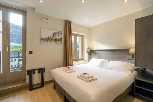 Hostellerie du Petit Saint Bernard - 2-Star