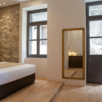 Epitome Suites Hotels in der Nähe von Veteran