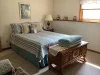 The Farmhouse- country charm, room for family visiting, relaxing, or gathering
