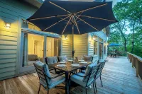 Spacious and Updated Home in Wintergreen - piscine