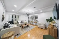 Tranquil Home by IAH, Shop&Dine