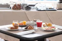 Hotel Calabona - breakfast