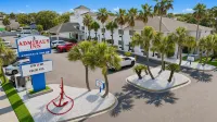 Admiral's Inn on Tybee Island - parking