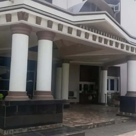 Clevero Hotel