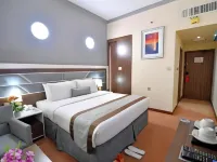 네줌 알 에마라테 Centeral Souq 주변 호텔