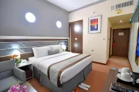 Nejoum Al Emarate Hotel Sharjah - ติดทะเล