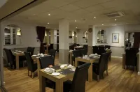 Oliver Cromwell Hotel - Breakfast