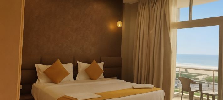 The Bay Suites Sea Facing Hotel- Right on the Golden Beach Hotel a Puri