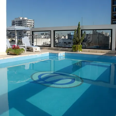 Argenta Tower Hotel & Suites