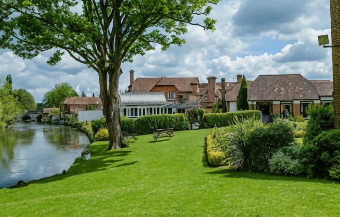 The Legacy Rose & Crown Hotel
