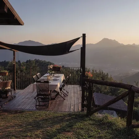 Stunning hilltop Tuscan farmhouse. Private pool with spectacular views. Отели в г. Барга