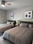The Warden Historic Eau Claire Home - Homestays