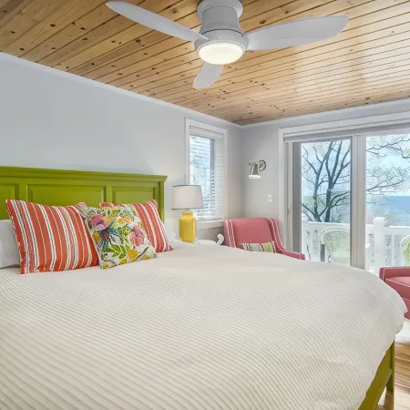Spectacular Lake Michigan Views/Beach Access from Douglas Lakeshore Beach House Hoteles en Douglas