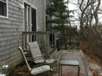 Provincetown Water & Monument Views Huge Townhouse- Boatslip 5 min walk - 2 stjerner