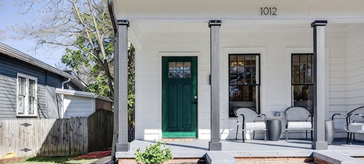Historically Hip on Hale-3 Kings, Walkable to shops, 3 minutes to Duke Durham otelleri