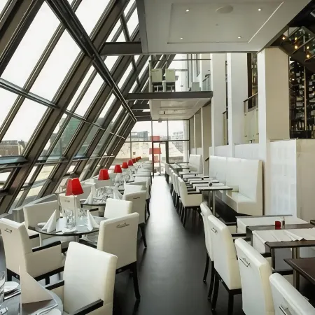 Copenhagen Island Hotel