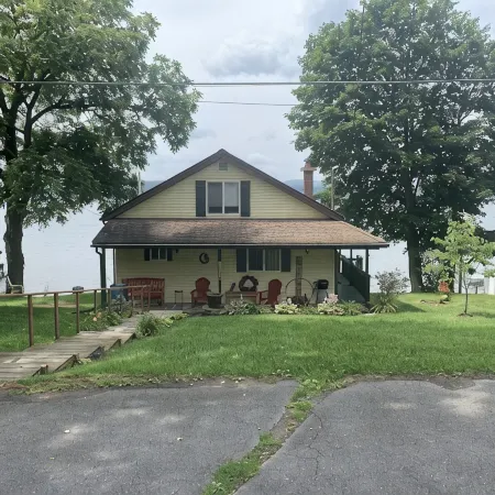 Canadarago Lakefront Home in Richfield Springs, NY