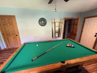 Spacious 4-bedroom house in serene Hiawassee with WiFi, AC - Boutique