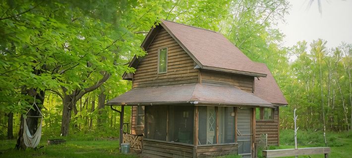 Spiral Staircase Leads To The Lofted Bedroom And Overlooks The Birch Woods. Hotels in Aitkin County