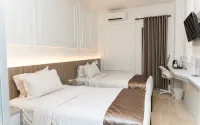 King Royal Hotel - Bãi đậu xe