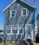 Historic Gem Entire Home Mins 2 Mrkt, Dwntwn, & Trails,  2 King Beds, Arcade Hotels in 