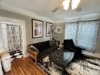 Charm on Main Street - Homestays