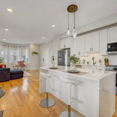 Palmer Square 1BR w/ Private Patio