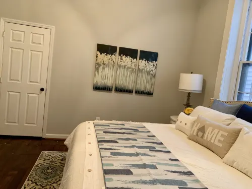 Cozy Apartment in the Heart of MainStrasse - 2-Star