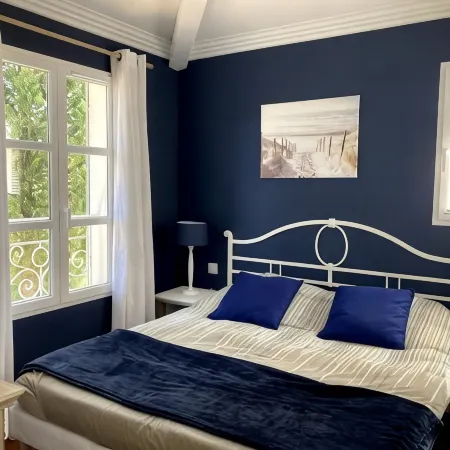 Maison du lac, 4 Bedrooms, Les Restanques duGolfe de St Tropez; ideal for families